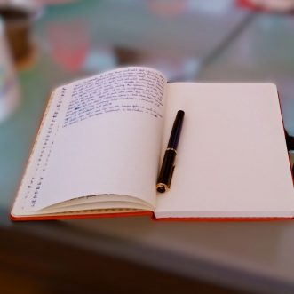 Kurzgeschichte: Die Nachbarin